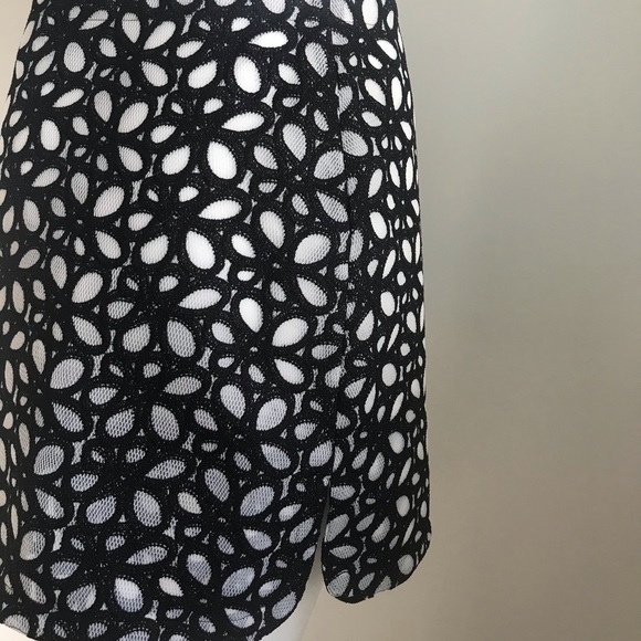 Alaia black floral white mesh mini skirt - Picture 8 of 10
